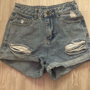mom baggy shorts